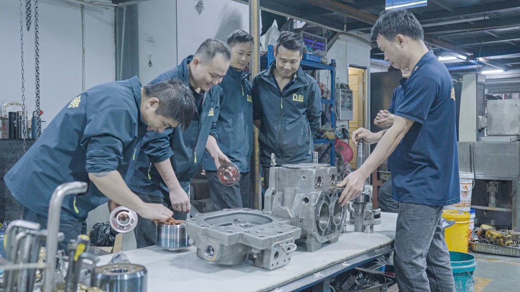 Trung Quốc Guangzhou Tieqi Construction Machinery Co., Ltd. hồ sơ công ty