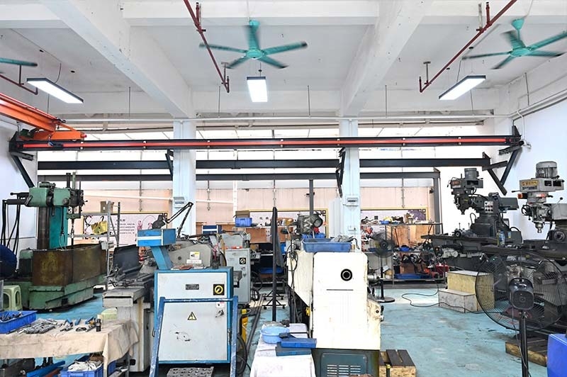 Guangzhou Tieqi Construction Machinery Co., Ltd. dây chuyền sản xuất