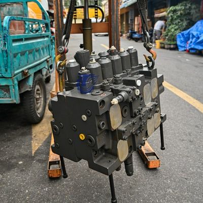 Volvo EC380D Ventil điều khiển chính máy đào VOE14667843 VOE14670038