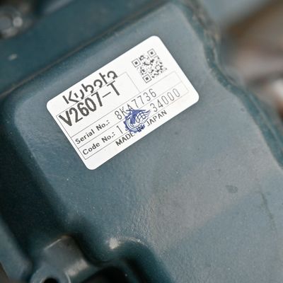 Kubota V2607-T động cơ diesel V2607-DI-T-E3B Lạnh nước