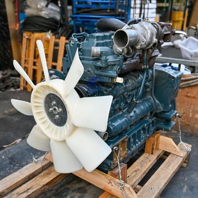 Kubota V2607-T động cơ diesel V2607-DI-T-E3B Lạnh nước